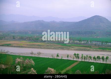 CHINA, SHAANXI PROVINCE, NEAR BAOJI, WEI RIVER VALLEY Stock Photo