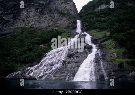 NORWAY, GEIRANGER FJORD, SUITOR WATERFALL Stock Photo