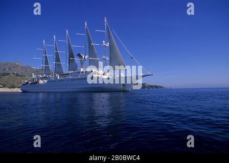 ITALY, SICILY, TAORMINA, MSY WIND SURF Stock Photo