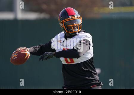 LA Wildcats quarterback Josh Johnson (8) throws the ball during practice, Wednesday, Feb. 19, 2020, in Long Beach, Calif. (Photo by IOS/ESPA-Images) Stock Photo
