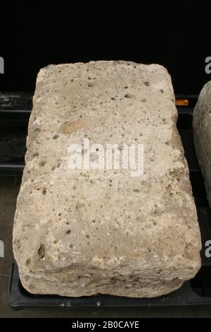 107 kg 2025 in stone