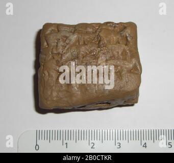 clay tablet SAB 1999, T 98-6, molding clay tablet, plaster, 3,7 x 3,2 cm, modern Stock Photo