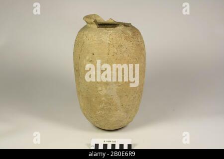 Ancient Near East, crockery, earthenware, H 30.5 cm, D 19 cm, Location, Palestine Stock Photo