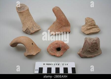 shard, handle, pottery, br: 6.5 cm, Israel Stock Photo