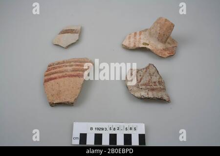 shard, handle, pottery, br: 9 cm, Israel Stock Photo