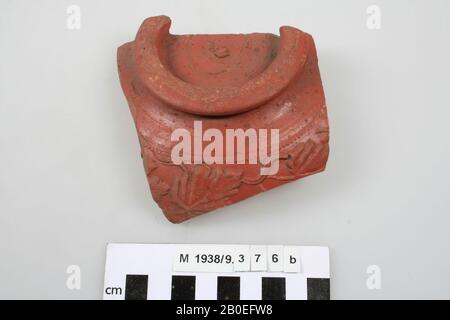 1 shard: part of the bottom of a bowl with foot., Fragment, earthenware, terra sigillata, roman, Germany, unknown, unknown, Cologne Stock Photo