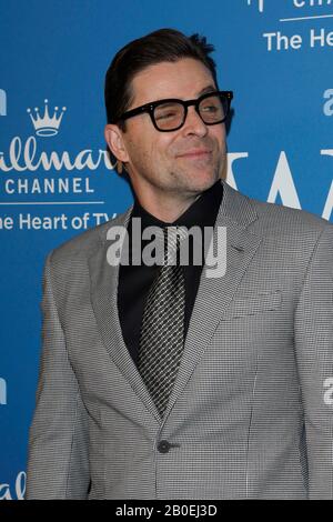 Beverly Hills, CA. 11th Feb, 2020. Kavan Smith at arrivals for WHEN CALLS THE HEART Season 7 Premiere, The Beverly Wilshire Hotel, Beverly Hills, CA February 11, 2020. Credit: Priscilla Grant/Everett Collection/Alamy Live News Stock Photo