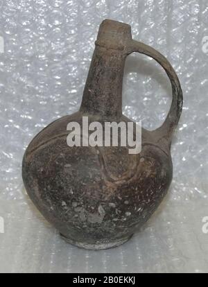 Classical antiquity, vase, jug, earthenware, prehistoric, LB, LC, Base Ring, 12.4 cm, late Cypriot I-II -1600, -1300, Italy Stock Photo