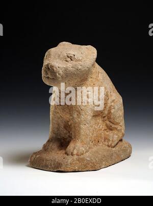 lion or cat, statue, limestone, 31 x 16 x 27 cm, ca. 25 kg, Old Kingdom, Archaic Period, EgyptDescription of the Egyptian collection, V, 14, 33 (no plate), Guide, 3, 2, W. van Wijngaarden, OMRO 6 (Leiden 1925), p. 30-32, A. Scharff, Altertümer Vor- und Frühzeit II (Berlin 1929-1931), 63-64, B. Adams Stock Photo
