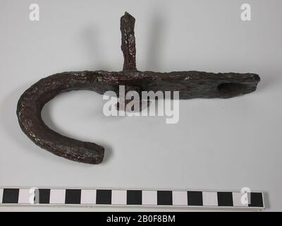 Iron hook with bolt., Hook, metal, iron, height: 17 cm, Roman 50-270, The Netherlands, South Holland, Leidschendam-Voorburg, Voorburg, Arentsburg Stock Photo