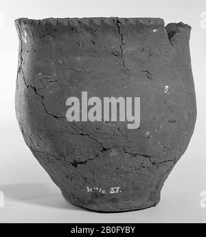 Cylinder shaped Germanic urn of earthenware with serrated edge. Found in this jar in 1910 Stock Photo