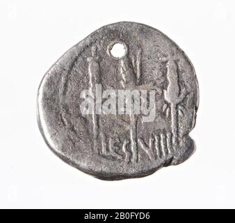 Classical antiquity, coin, denarius, Marcus Antonius, metal, silver, Diam., 18 mm, wt., 3.16 g, Roman BC 32-31 Stock Photo