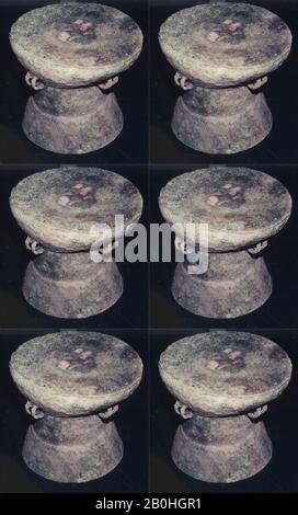 Vietnam bronze drum Stock Photo - Alamy