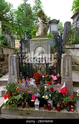 Grave of Frederic Chopin in Pere Lachaise cemetery, Paris 20e arr, France, Europe Stock Photo