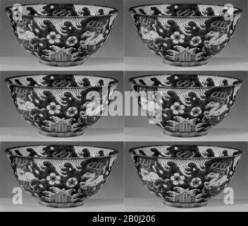 Potpourri bowl with cover (one of a pair), Japanese with French mounts