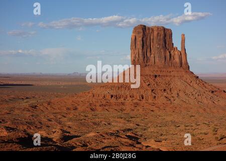 West mitten butte of Monument Valley nationalpark viewpoint at visitor center in Utah / Arizona / Navajo tribe reservoir , Western USA ; Red rock sand Stock Photo