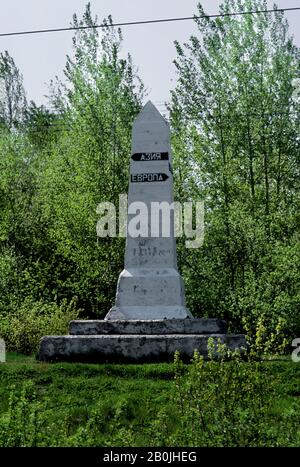 RUSSIA, OBELISK MARKING BORDER BETWEEN EUROPE AND ASIA Stock Photo