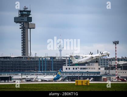 DŸsseldorf International Airport, DUS, Eurowings De Havilland Canada Dash 8-400, at take-off, Stock Photo