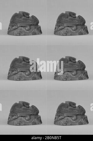 Bracelet, China, Han dynasty (206 B.C.–A.D. 220), Culture: China, Jade, H. 1 in. (2.5 cm); W. 1 5/8 in. (4.1 cm); D. 1 3/8 in. (3.5 cm), Jade Stock Photo