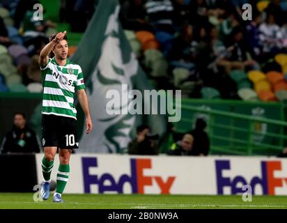 Lisbon, Portugal. 20th Feb, 2020. Luciano Vietto of Sporting CP celebrates after scoring a goal during the UEFA Europa League round of 32 first leg football match between Sporting CP and Istanbul Basaksehir at Alvalade stadium in Lisbon, Portugal, on Feb. 20, 2020. Credit: Pedro Fiuza/Xinhua/Alamy Live News Stock Photo