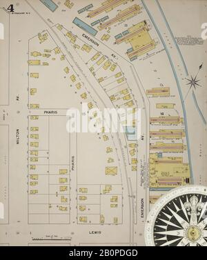 Image 4 of Sanborn Fire Insurance Map from Syracuse, Onondaga County, New York. 1892 Vol. 1. 78 Sheet(s). Bound, America, street map with a Nineteenth Century compass Stock Photo