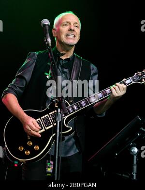 Peter Frampton brings his Frampton Comes Alive! 35 Tour to a sold out Seminole Hard Rock Live Arena in Hollywood, Florida. Stock Photo