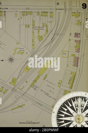 Image 20 of Sanborn Fire Insurance Map from Trenton, Mercer County, New Jersey. 1890. 47 Sheet(s). Double-paged plates numbered 1-42. Bound, America, street map with a Nineteenth Century compass Stock Photo