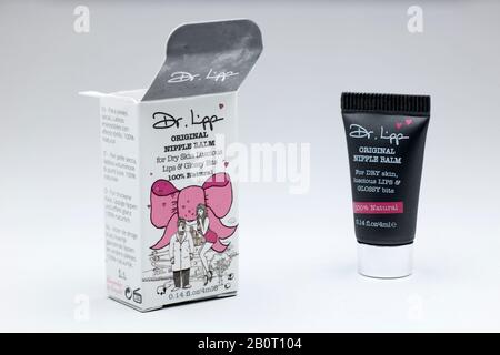 https://l450v.alamy.com/450v/2b0t104/box-and-tube-of-dr-lipp-100-natural-nipple-balm-for-luscious-lips-and-other-glossy-bits-fragrance-free-and-tasteless-2b0t104.jpg