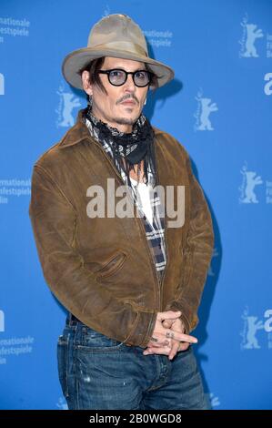 Berlin, Deutschland. 21st Feb, 2020. Johnny Depp during the 'Minamata' photocall at the 70th Berlin International Film Festival/Berlinale 2020 at Hotel Grand Hyatt on February 21, 2020 in Berlin, Germany. Credit: Geisler-Fotopress GmbH/Alamy Live News Stock Photo