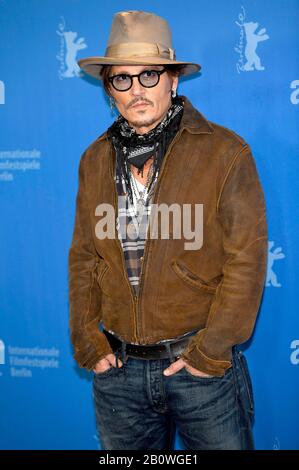 Berlin, Deutschland. 21st Feb, 2020. Johnny Depp during the 'Minamata' photocall at the 70th Berlin International Film Festival/Berlinale 2020 at Hotel Grand Hyatt on February 21, 2020 in Berlin, Germany. Credit: Geisler-Fotopress GmbH/Alamy Live News Stock Photo