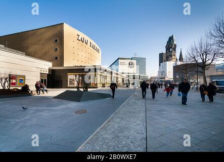 Kino Zoo Palast, Bikinihaus, Gedächtniskirche, Hardenbergstrasse, Charlottenburg, Berlin, Germany, Europe Stock Photo