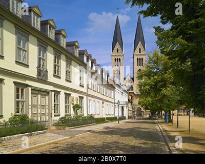 Cathedral square with St. Stephen's Cathedral and St. Sixtus, Halberstadt, Saxony-Anhalt, Germany, Stock Photo