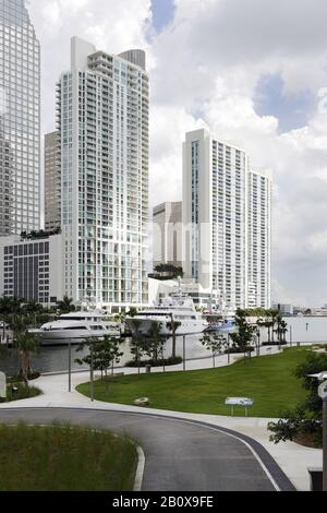 Yachts in the EPIC Marina, Miami River Walk, Downtown Miami, Florida, USA, Stock Photo