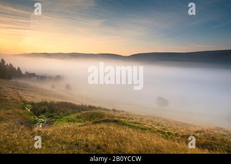 View of the valley near Scheibe-Alsbach in the morning, Neuhaus am Rennweg, Sonneberg district, Thuringian Forest, Thuringia, Germany, Stock Photo