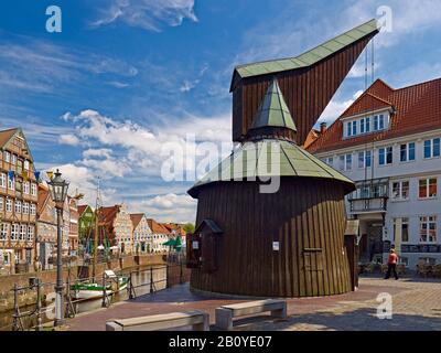 Wooden pedal crane at the old Hanseatic port of the Hanseatic city of Stade, Lower Saxony, Germany, Stock Photo