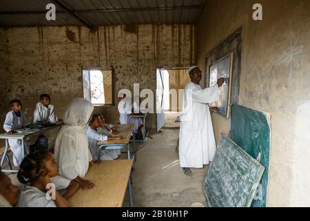 Children of a school in central Sahara, Sudan Stock Photo