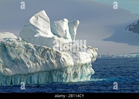 iceberg and coastal scenery at the Weddell Sea, Antarctica, Weddell Sea Stock Photo