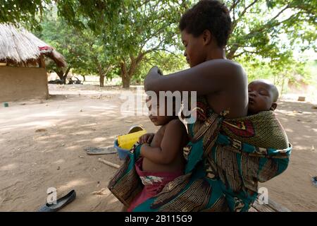 Traditional hairdresser in a village, Zambia, Africa Stock Photo