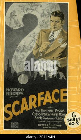 PAUL MUNI as Tony Camonte in SCARFACE 1932 directors HOWARD HAWKS and RICHARD ROSSON novel Armitage Trail screen story Ben Hecht producer Howard Hughes The Caddo Company / United Artists Stock Photo