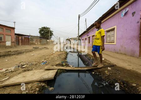 Living in Bairro Rangel, a museq, slum of Luanda, Angola, Africa Stock Photo