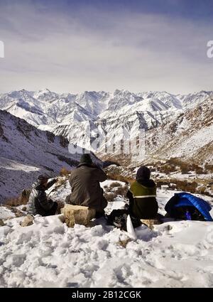 Snow leopard expedition. Ulley valley. Ladakh, Himalayas. India Stock ...