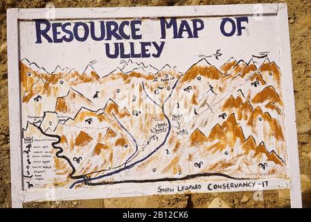 Snow leopard expedition. Ulley valley. Ladakh, Himalayas. India Stock ...