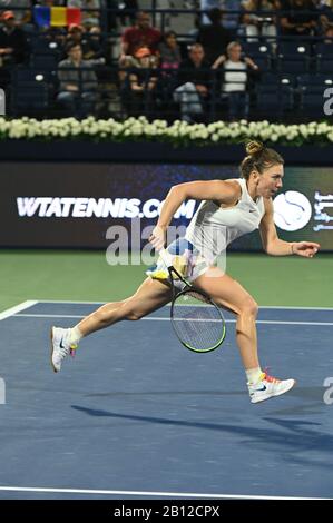 Dubai, UAE. 22nd February 2020. Action from the women's final of the 2020 Dubai Duty Free Tennis Championships. Former champion Simona Halep of Romania faces off against Elena Rybakina of Kazakhstan Stock Photo