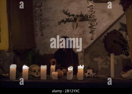 Medieval woman in a tavern, in the medieval market of Villena. Stock Photo