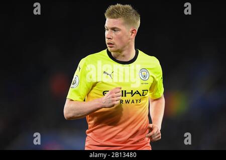 Leicester, UK. 22nd Feb, 2020.  Kevin De Bruyne (17) of Manchester City during the Premier League match between Leicester City and Manchester City at the King Power Stadium, Leicester on Saturday 22nd February 2020. (Credit: Jon Hobley | MI News) Photograph may only be used for newspaper and/or magazine editorial purposes, license required for commercial use Credit: MI News & Sport /Alamy Live News Stock Photo
