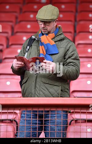 London, UK. 22nd Feb, 2020. LONDON, ENGLAND - FEBRUARY 22ND during the Sky Bet League 2 match between Leyton Orient and Oldham Athletic at the Matchroom Stadium, London on Saturday 22nd February 2020. (Credit: Eddie Garvey | MI News) Photograph may only be used for newspaper and/or magazine editorial purposes, license required for commercial use Credit: MI News & Sport /Alamy Live News