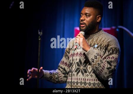 Seattle, United States. 22nd Feb, 2020. Regional Field Director Shaun Scott speaks at Ballard Canvass Launch at Tractor Tavern on February 22, 2020 in Seattle, Washington. Credit: The Photo Access/Alamy Live News Stock Photo