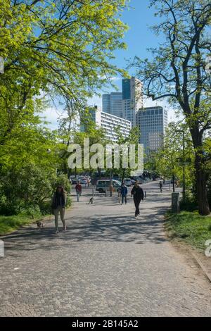 Way out of Tiergarten in the direction of Bahnhof Zoo, Charlottenburg, Berlin Stock Photo