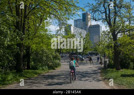 Way out of Tiergarten in the direction of Bahnhof Zoo, Charlottenburg, Berlin Stock Photo