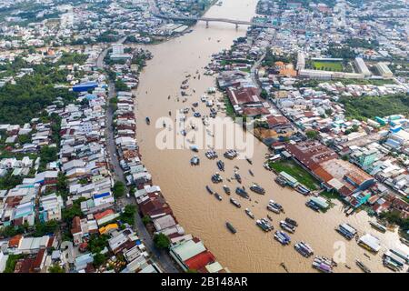 Floating market in Can Tho, Mekong Delta, Vietnam Stock Photo